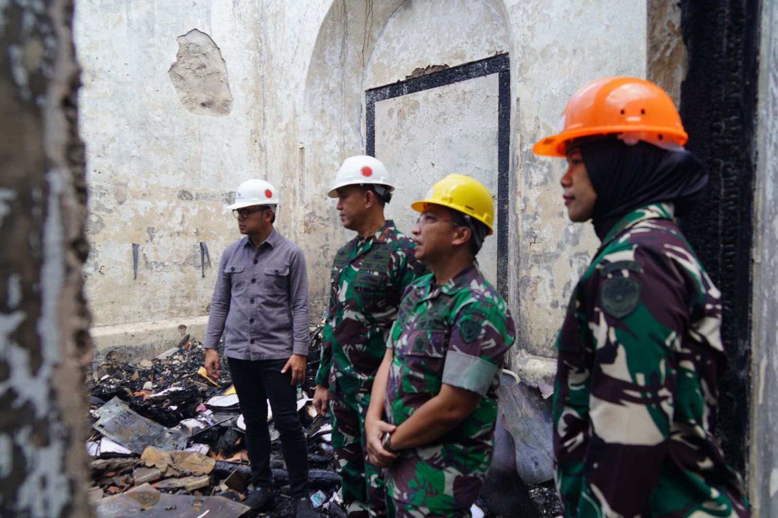 Brigjen TNI Rudy Saladin Meninjau RS Salak Pasca Kebakaran