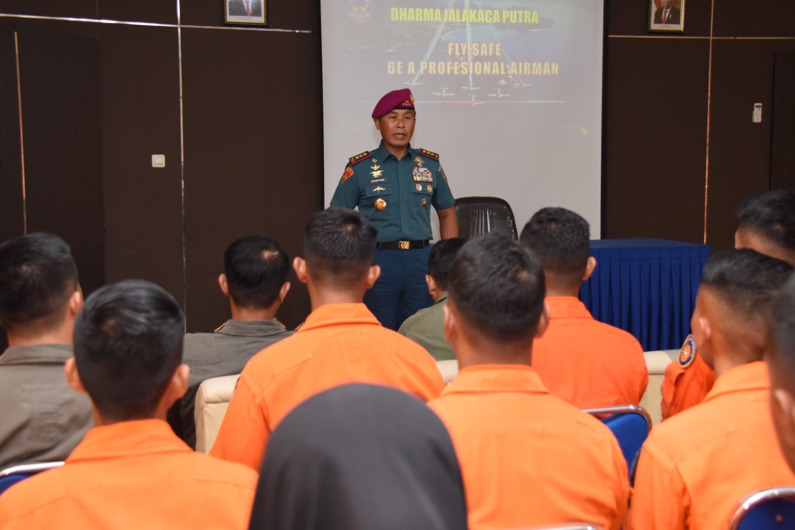Dankodiklatal Letjen TNI (Mar) Suhartono