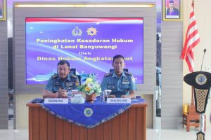 Danlanal Banyuwangi dan Sekdiskumal