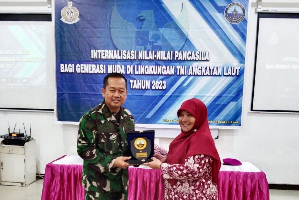 Kadisbintalal Buka Kegiatan Internalisasi Nilai-nilai Pancasila untuk Generasi Muda, Selasa (14/3/2023)