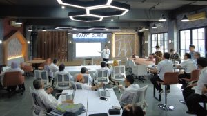 Kemenag Uji Coba Penggunaan Smart Class Digital