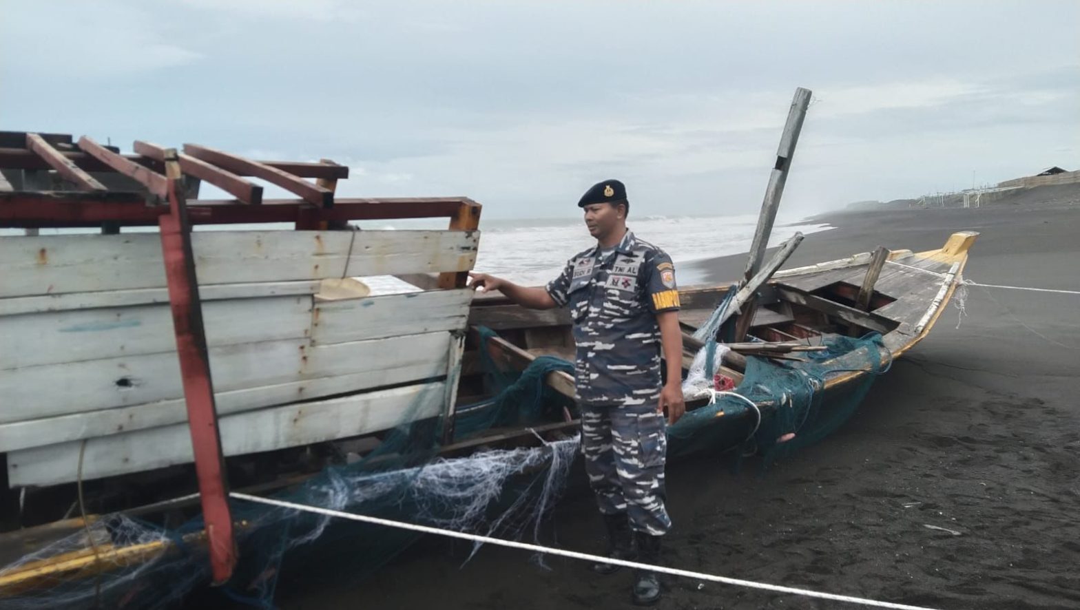 Seorang Nelayan Asal Banten Hilang, TNI AL Temukan di Pantai Pangkalan Desa Mandala