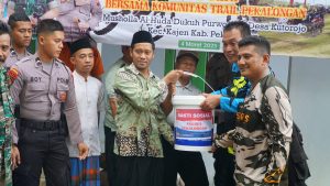 TNI-Polri Pekalongan Lakukan Patroli Jelajah Hutan dan Baksos, Sabtu (4/3/2023)