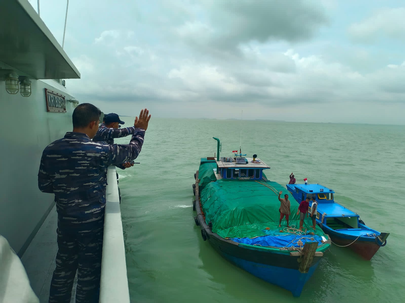 TNI AL Himbau Masyarakat Waspada Cuaca Ekstrim