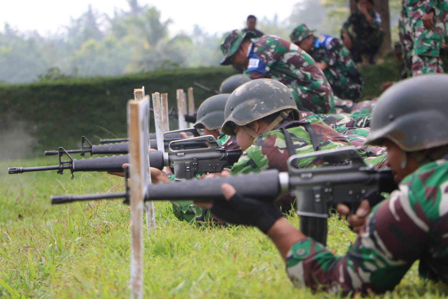 Kodim Aceh Timur Gelar Latihan Menembak dengan Senjata Ringan, Kamis (9/3/2023)