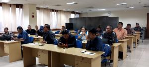 Para Wartawan anggota PWI Jaya mengikuti kuliah umum Sekolah Tinggi Hukum di Jakarta, Sabtu (25/3/2023. Foto: indomaritim.com/Tb Adhi